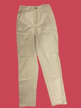 Ganz NEUE Zara Kunstleder Hose, Beige, Groesse XS