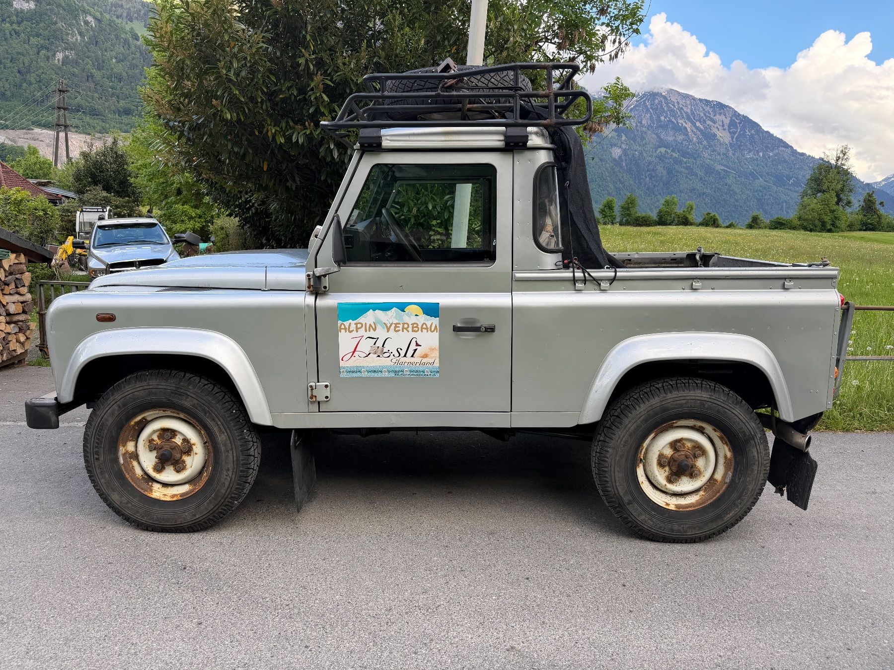Land Rover Automobili: Land Rover Defender – Usato da Oberurnen venduto da quattroturbo 3