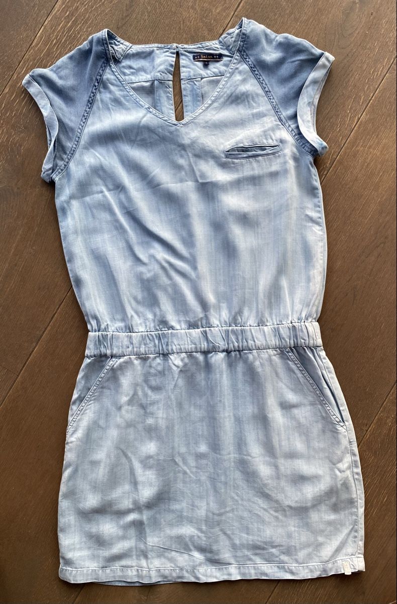 Kleider: Robe d’été en jeans – Gebraucht aus Develier von lili_1