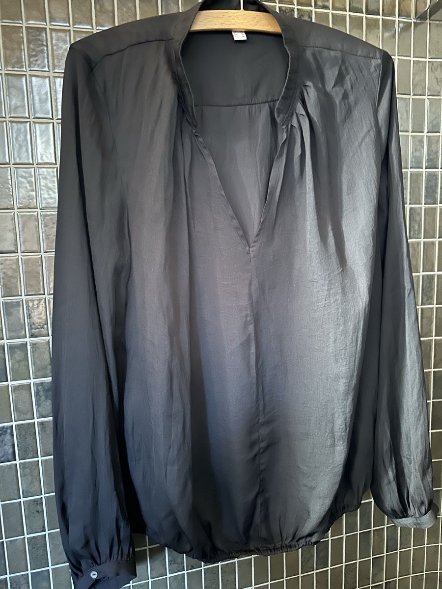 Esprit Camicette: Esprit Schwarze Bluse, neuwertig, Grösse M – Usato da Himmelried venduto da cookie50000 1