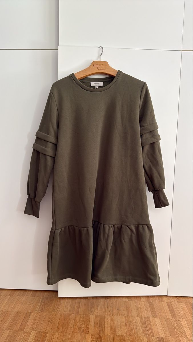 Cream Robes: Damen Kleid khaki, neu – Neuf avec emballage d'origine à Winterthur par san_9m2f