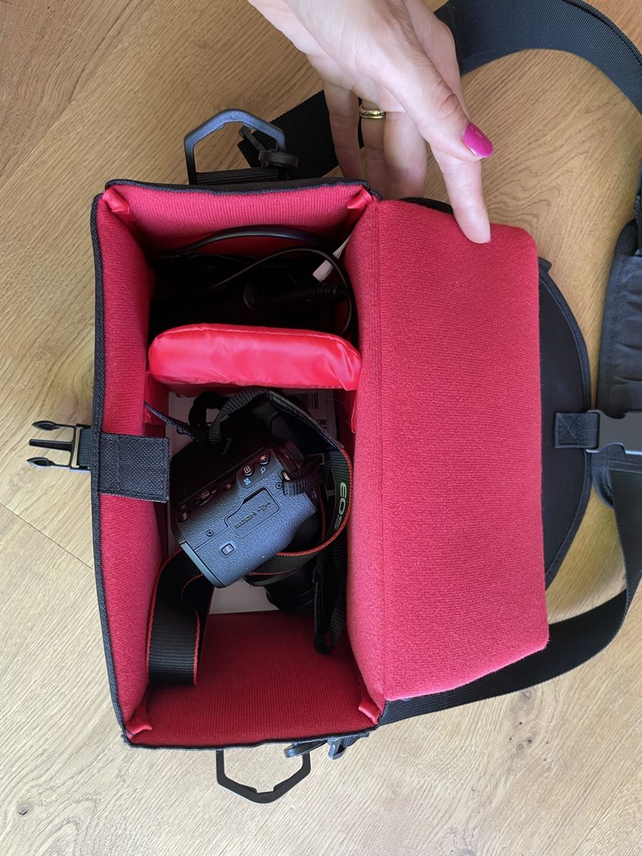 Canon Fotocamera: Canon EOS M50 Kit 15-45mm IS STM + Tasche – Usato da Winterthur venduto da sarah_roder 5