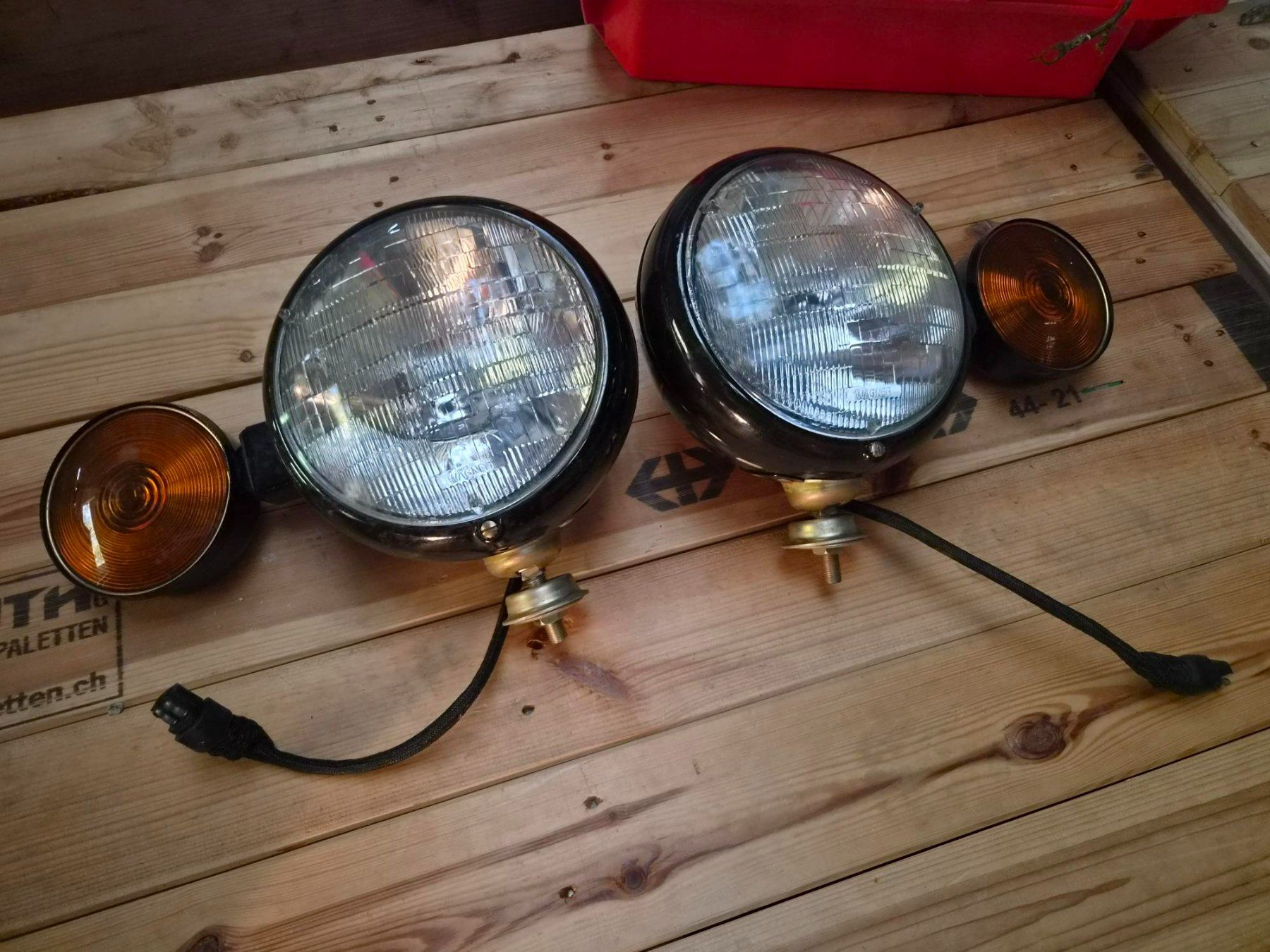 Trattori: 1 Posten Oldtimer Scheinwerfer, Lampen zu Traktor, LKW – Usato da Dürnten venduto da Bachtel84 4