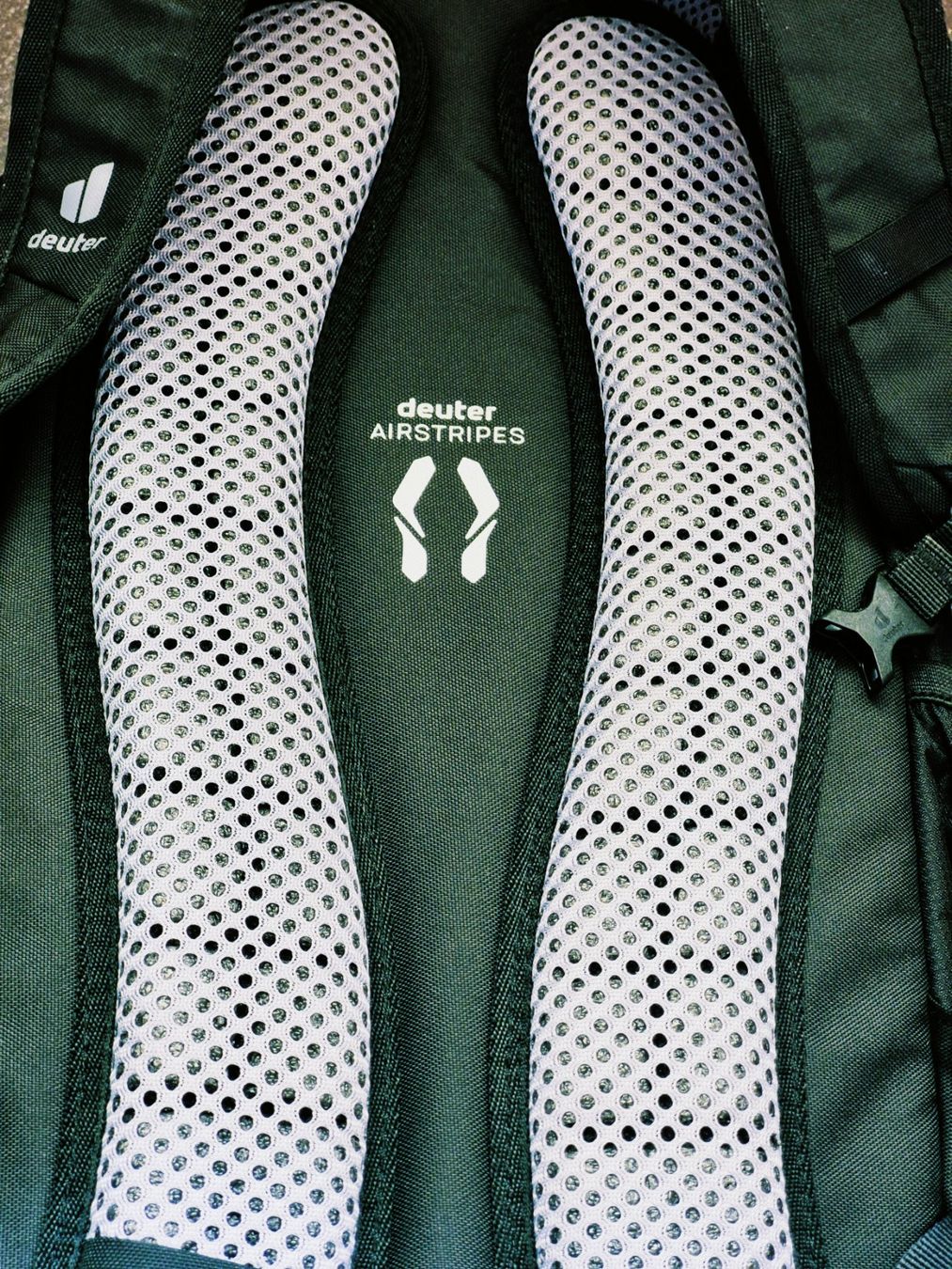 Deuter Borse & Zaini: Kleiner Rucksack von Deuter – Usato da St. Gallen venduto da Amelie_73 3
