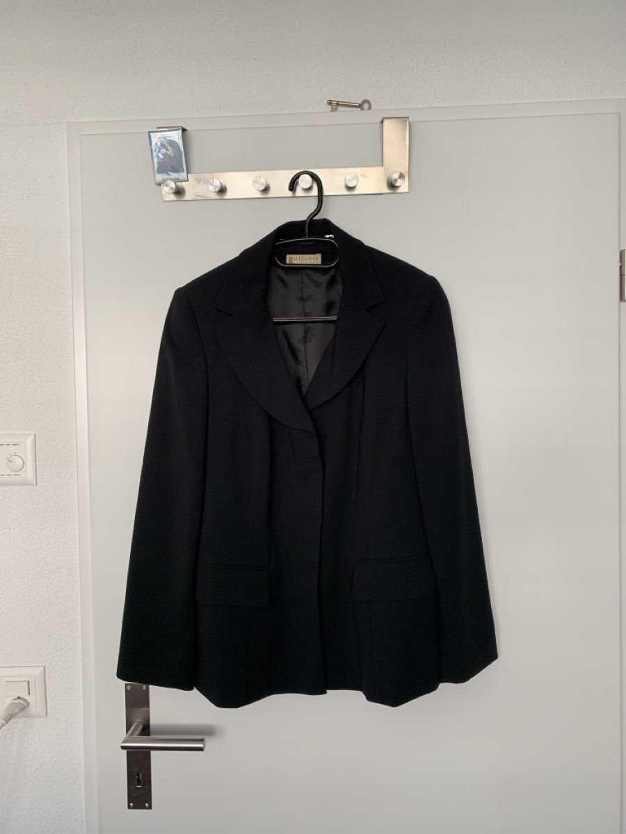 Completi & Tailleur: Hosenanzug klassisch – Usato da Thun venduto da elshei
