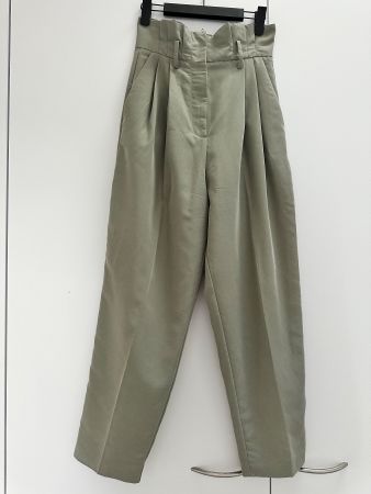 Bundfaltenhose High waist von MANGO