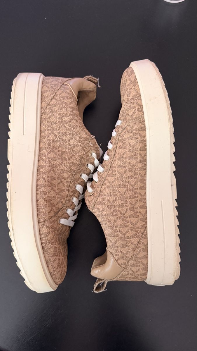 Michael Kors Scarpe da donna: Damen Schuhe Gr.41 – Usato da Murgenthal venduto da Klea.ch 1