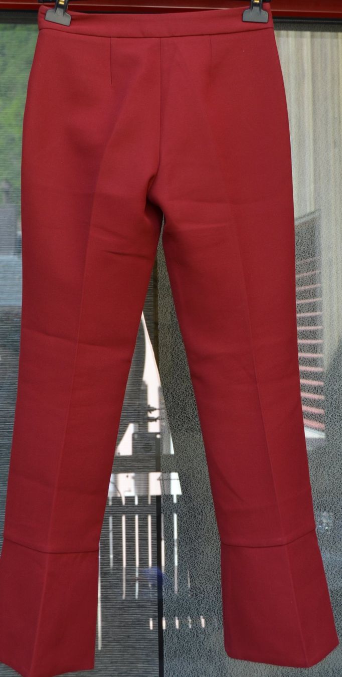 Fendi Pantaloni: Fendi Hose / pantalon .38 – Usato da Collonges venduto da arashee 2