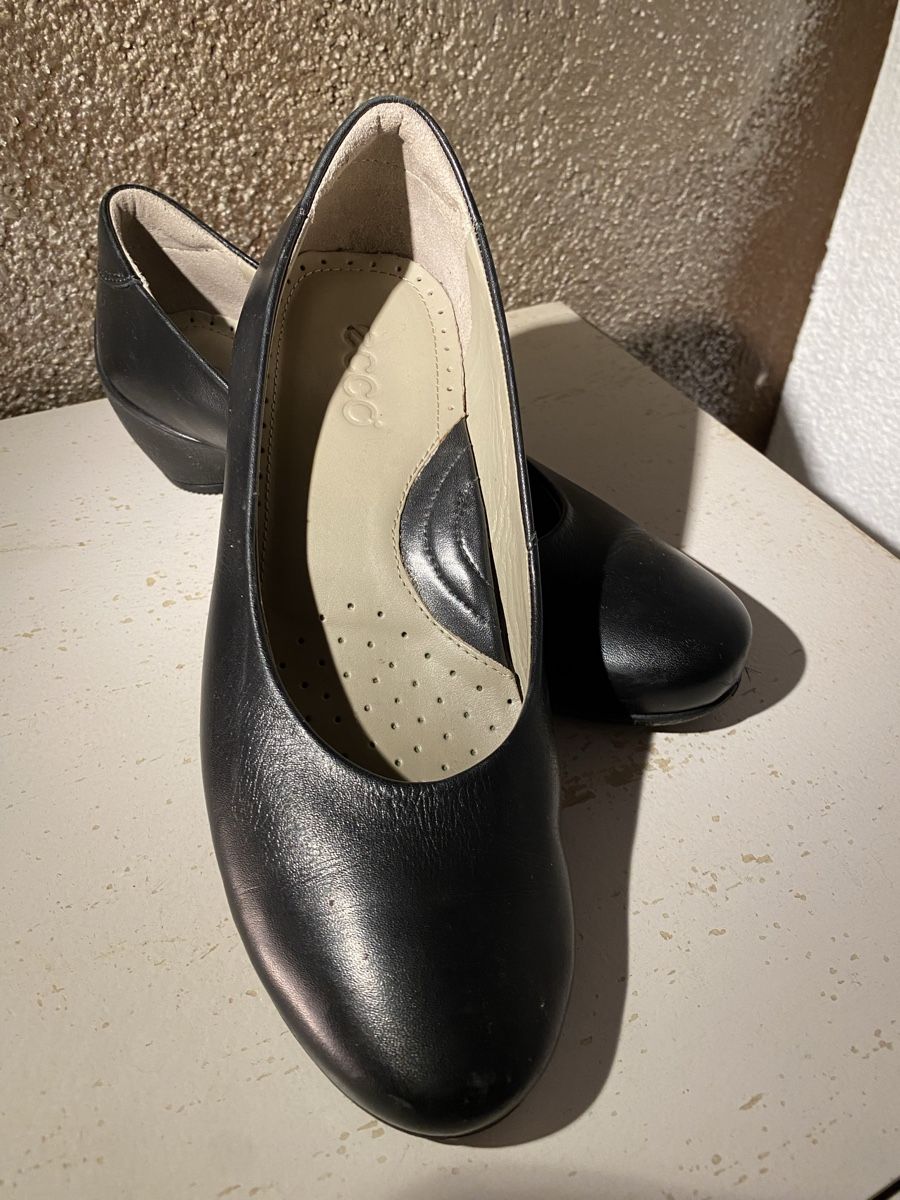 Ecco Scarpe da donna: ecco Pumps Uniformschuhe – Usato da Winterthur venduto da Jacca