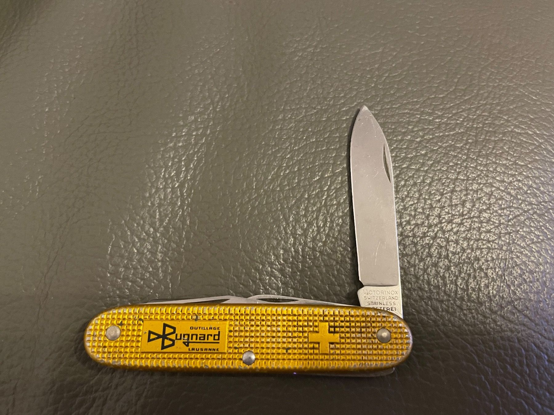 Victorinox Couteaux de poche: Victorinox Sackmesser – D'occasion à Zürich par beli_30