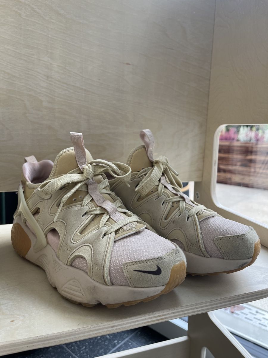Nike Scarpe da donna: Sneakers Nike Air Huarache – Usato da Zürich venduto da Valvolina13 1