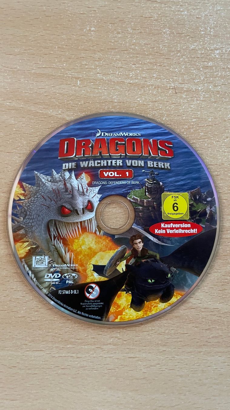 Tutti i DVDs: DRAGONS - Die Wächter von Berk – Usato da Glattfelden venduto da cybermaxx 2
