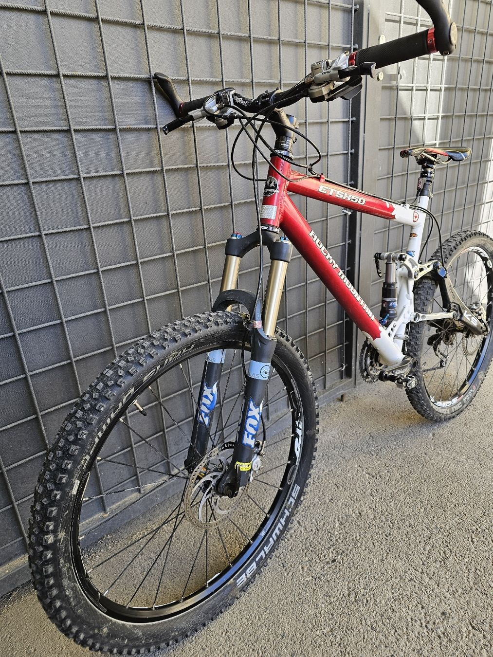 Rocky Mountain Bicycles Velos: Vtt Rocky mountain 26 pouces – Gebraucht aus La Chaux-de-Fonds von Elissa 3