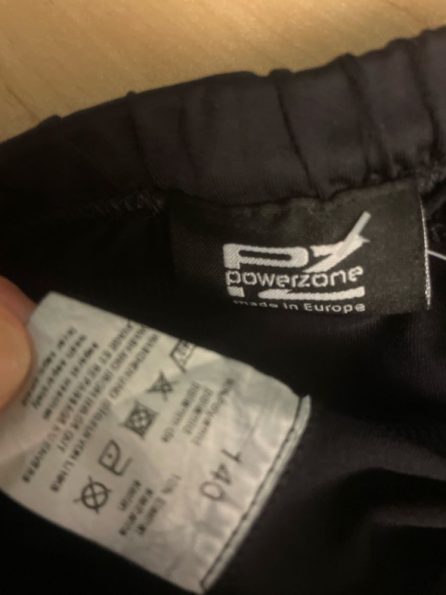 Pantaloni: Powerzone Velo Hose/Shorts Gr.140 – Usato da Obergerlafingen venduto da cabo4 1