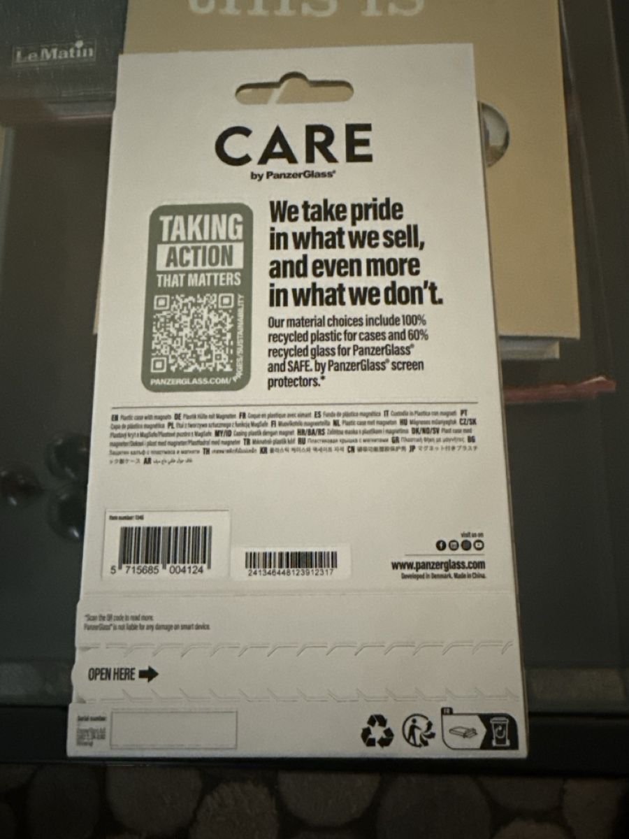 Panzerglass Cover & Protezioni schermo: CARE MagSafe Clear Case iPhone 16 Pro - New and Unopened – Nuovo e nell'imballaggio originale da Genève venduto da Emorejac 1