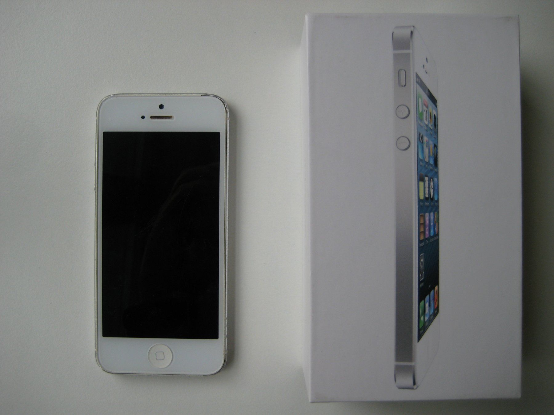 iPhone 5 - 16GB - weiss/silber - Model A1429 (Gebraucht) in