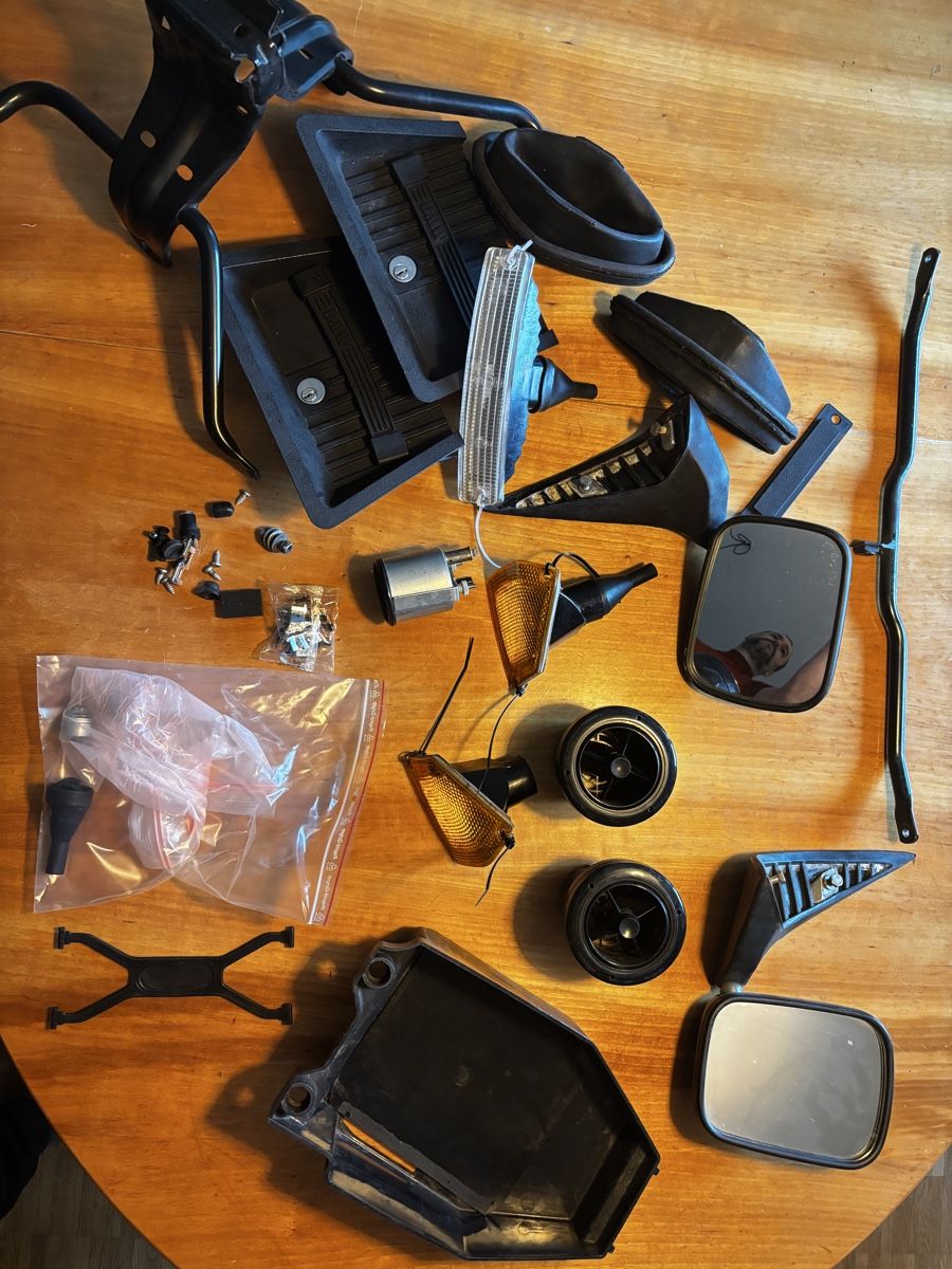 BMW Alle Motorradersatzteile: Carénage complet BMW R80RT 1987 – Gebraucht aus Attalens von gar_cpq6 8