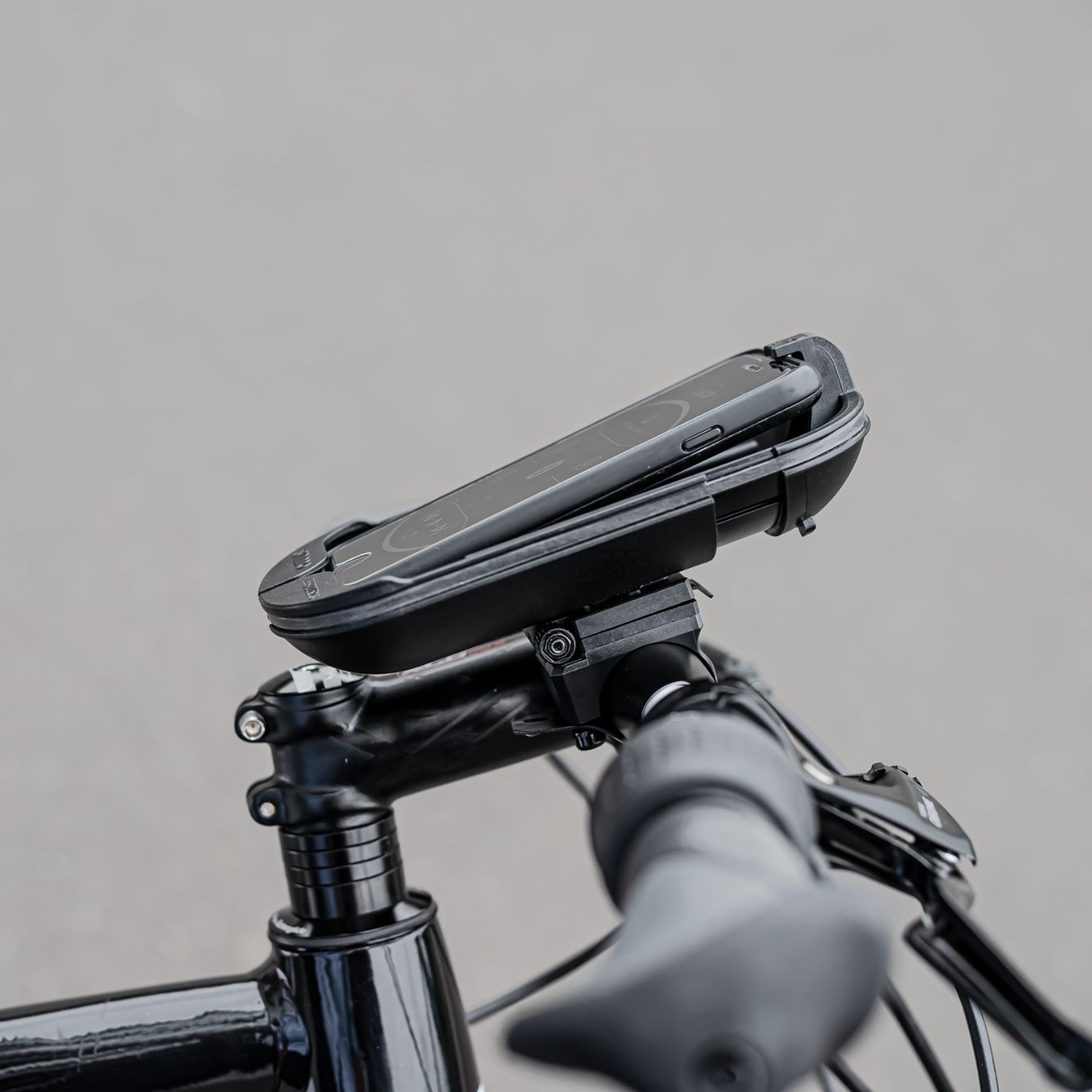 Staffe: SMARTE SMARTPHONE HALTERUNG SCHWARZ – Nuovo e nell'imballaggio originale da Zwillikon venduto da RasantShop 2