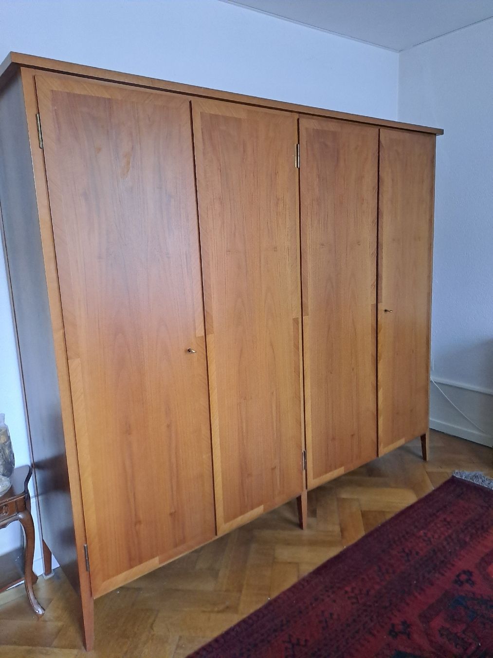 Armadi: Prächtiger Schrank – Usato da Burgdorf venduto da 01jschenk