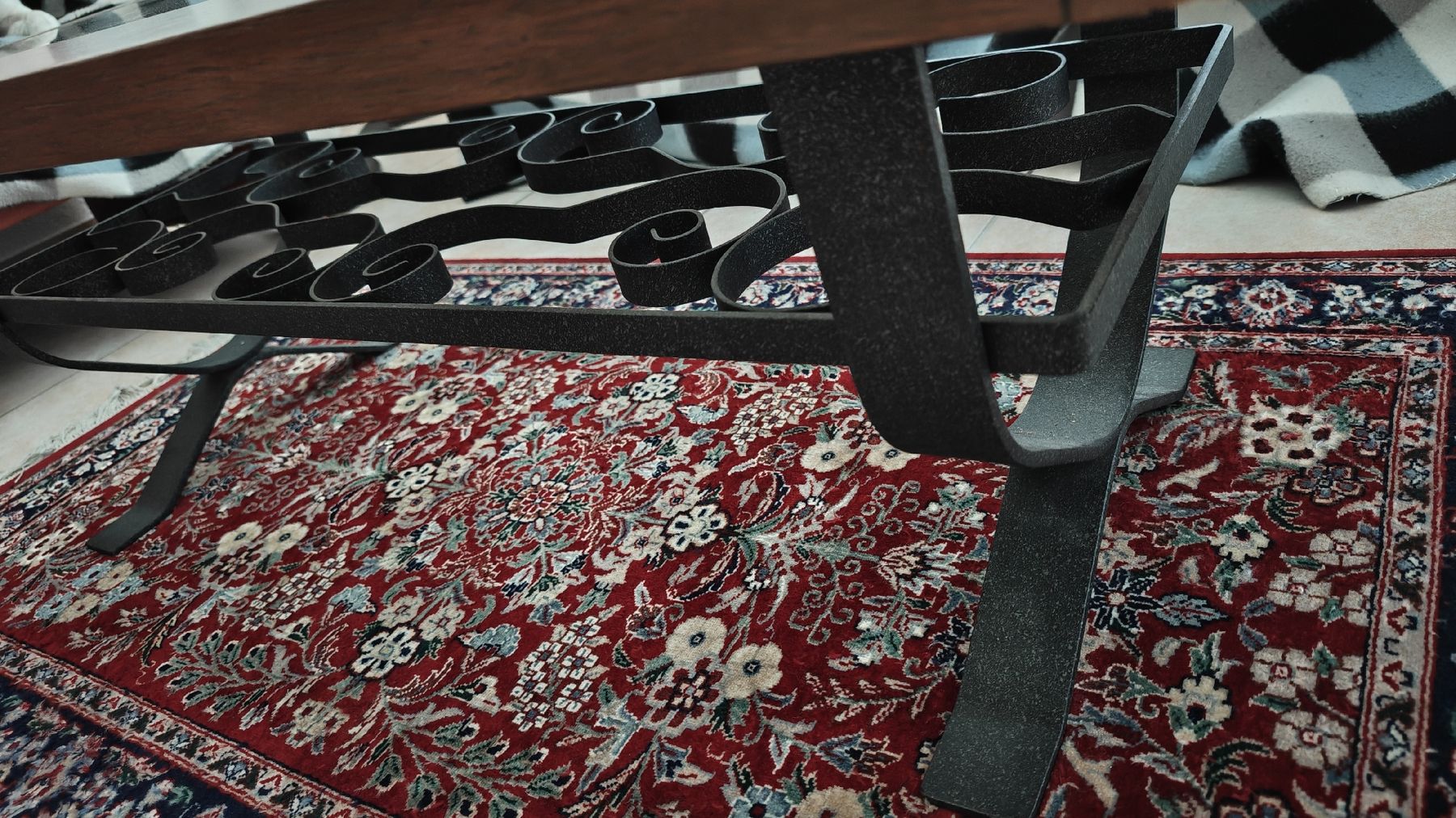 Tables: Couchtisch 140x60cm – D'occasion à Steinhausen par Kep_023 1