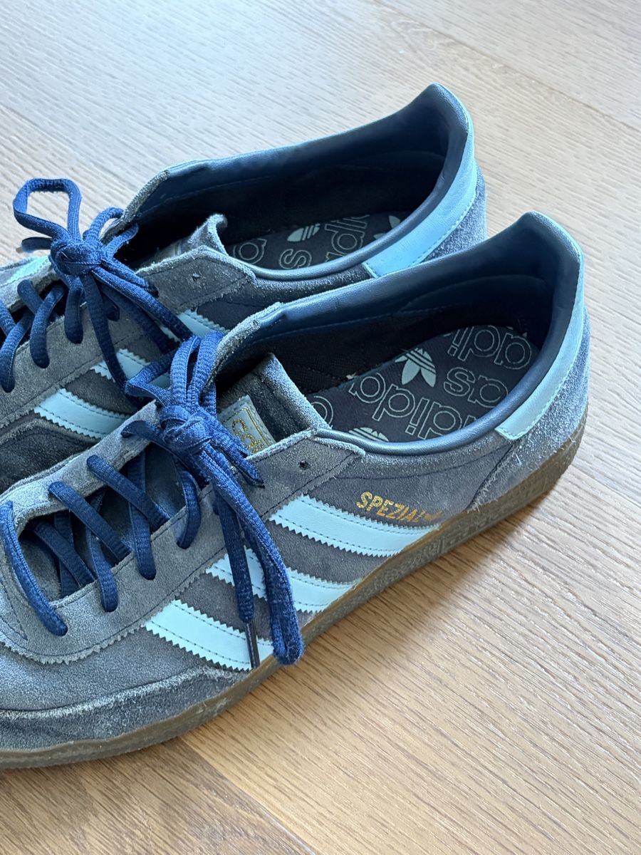 Adidas Chaussures hommes: Adidas Spezial hellblau – D'occasion à zofingen par moermu25