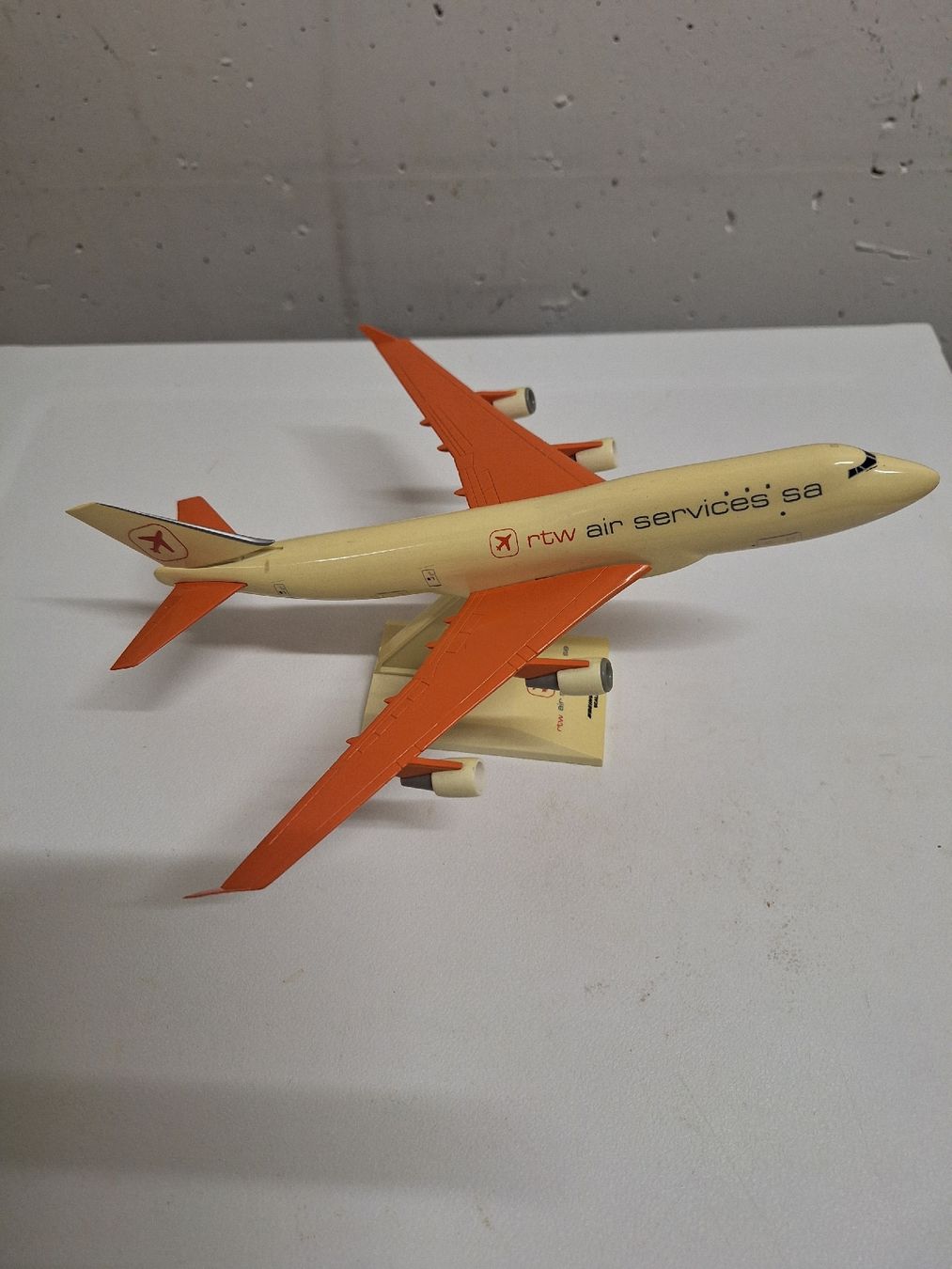 Boeing Modellbausätze & Standmodelle: Boeing 747-400 Cargo der RTW – Gebraucht aus Glattbrugg von Rene1766