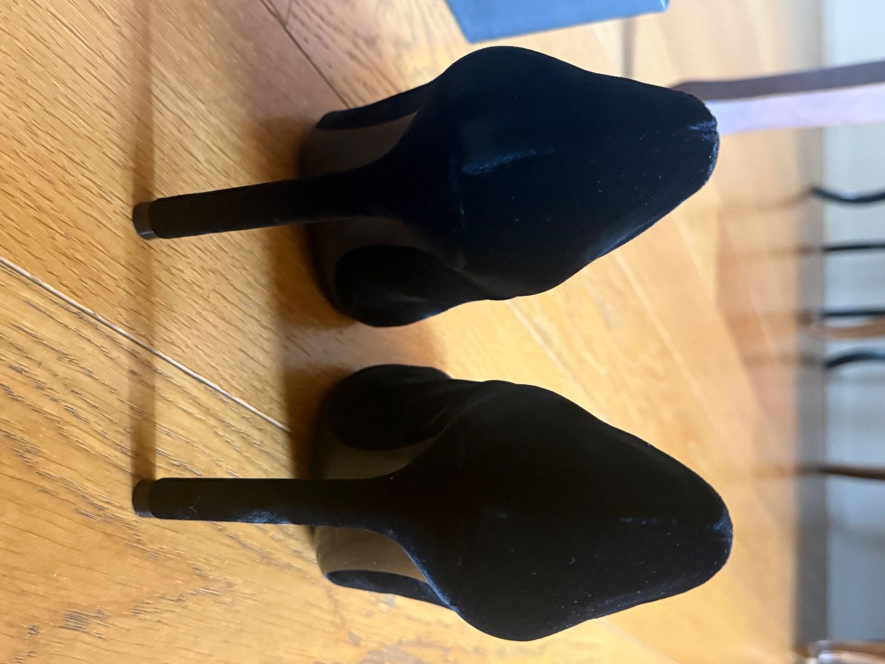 Saint Laurent Damenschuhe: YSL Suede pumps size 38 – Gebraucht aus Zürich von ste_8889 2