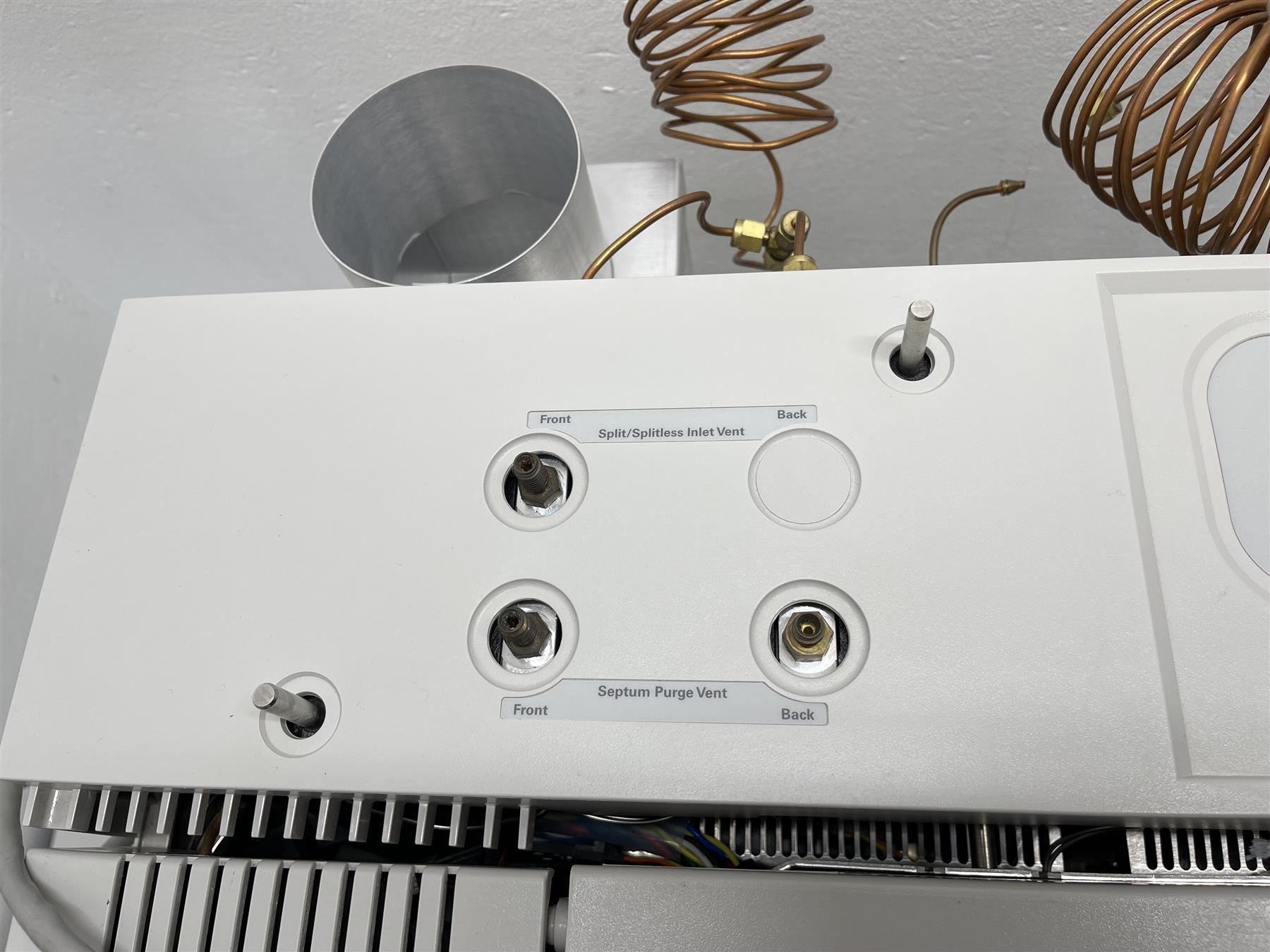 Accessori da laboratorio: Agilent 6890N Network GC System – Usato da Niederdorf venduto da LeptonAG_Labor 7