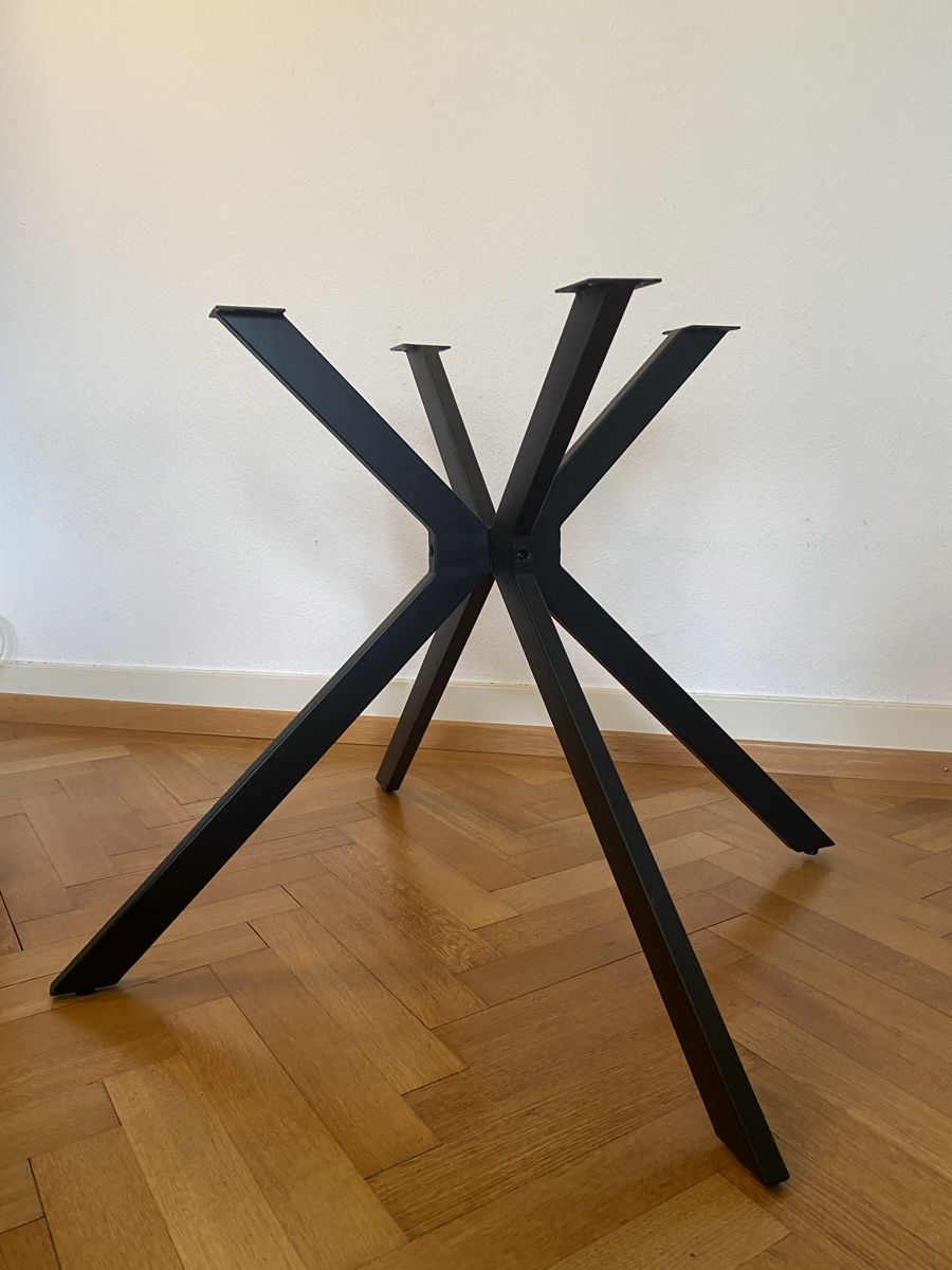 Altri mobili: Design Tischbein Tischfuss – Usato da Olten venduto da sportwelt 4