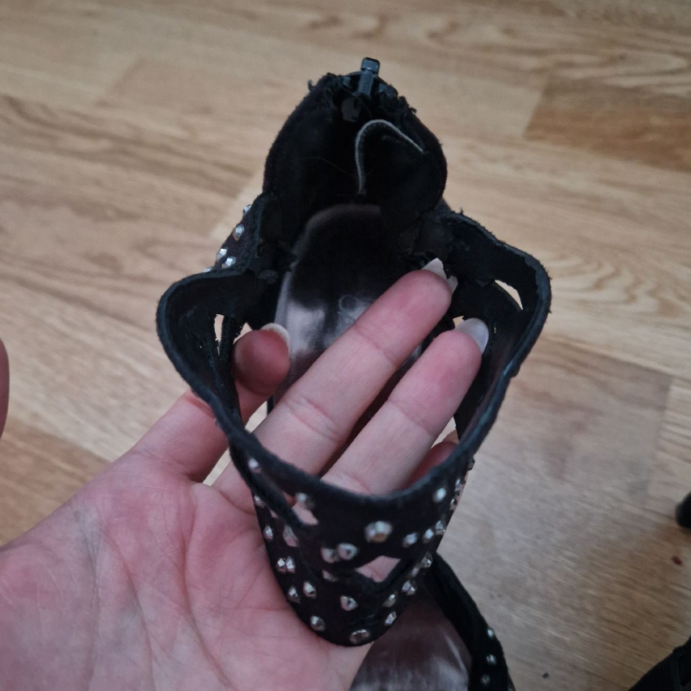 Dosenbach Scarpe da donna: Highheels schwarz Gr. 39 Glitzersteine Catwalk – Usato da Frenkendorf venduto da gca_d2qp 2