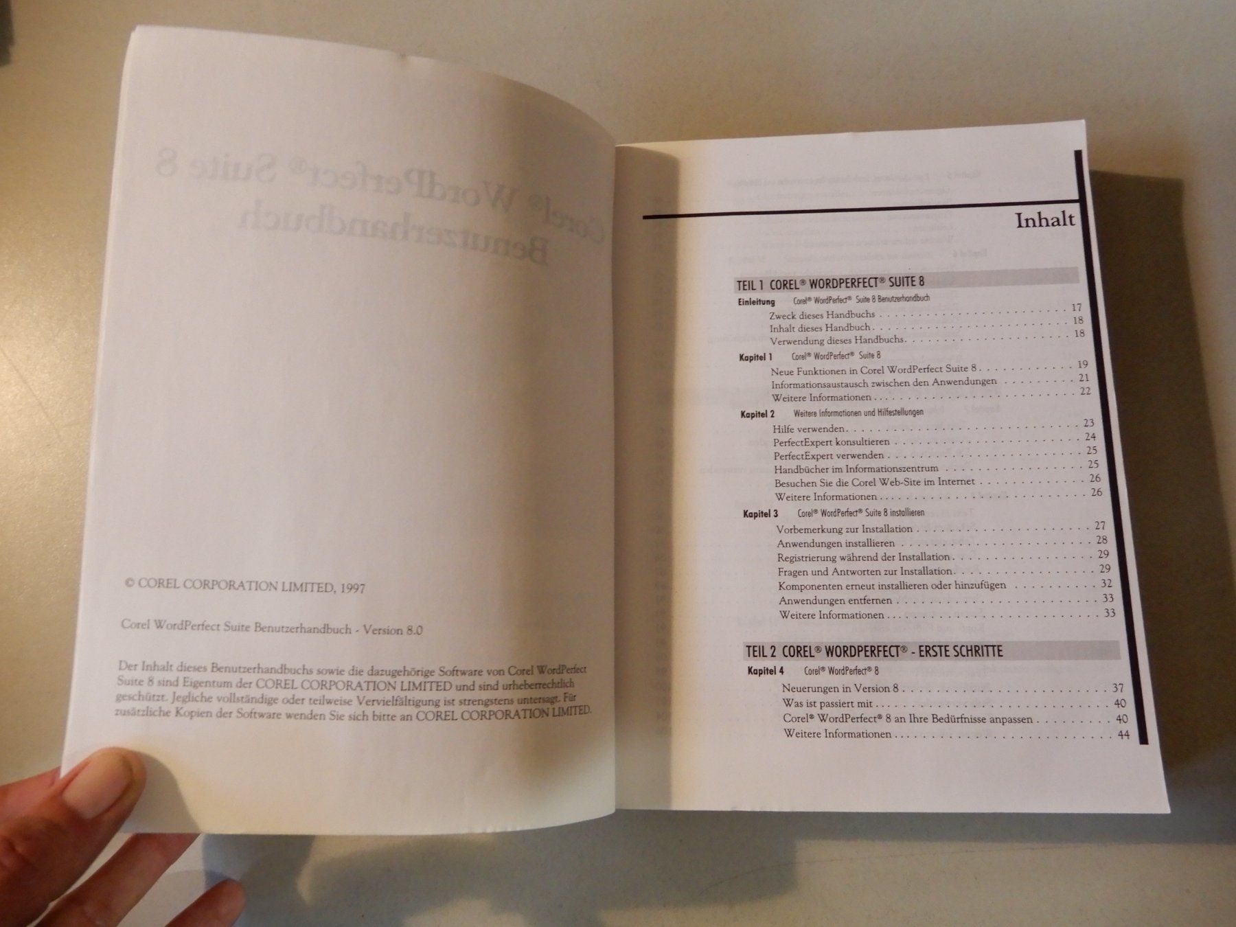 Libri: WordPerfect Suite 8 Benutzerhandbuch Corel – Usato da Erstfeld venduto da Mario_boe0 2