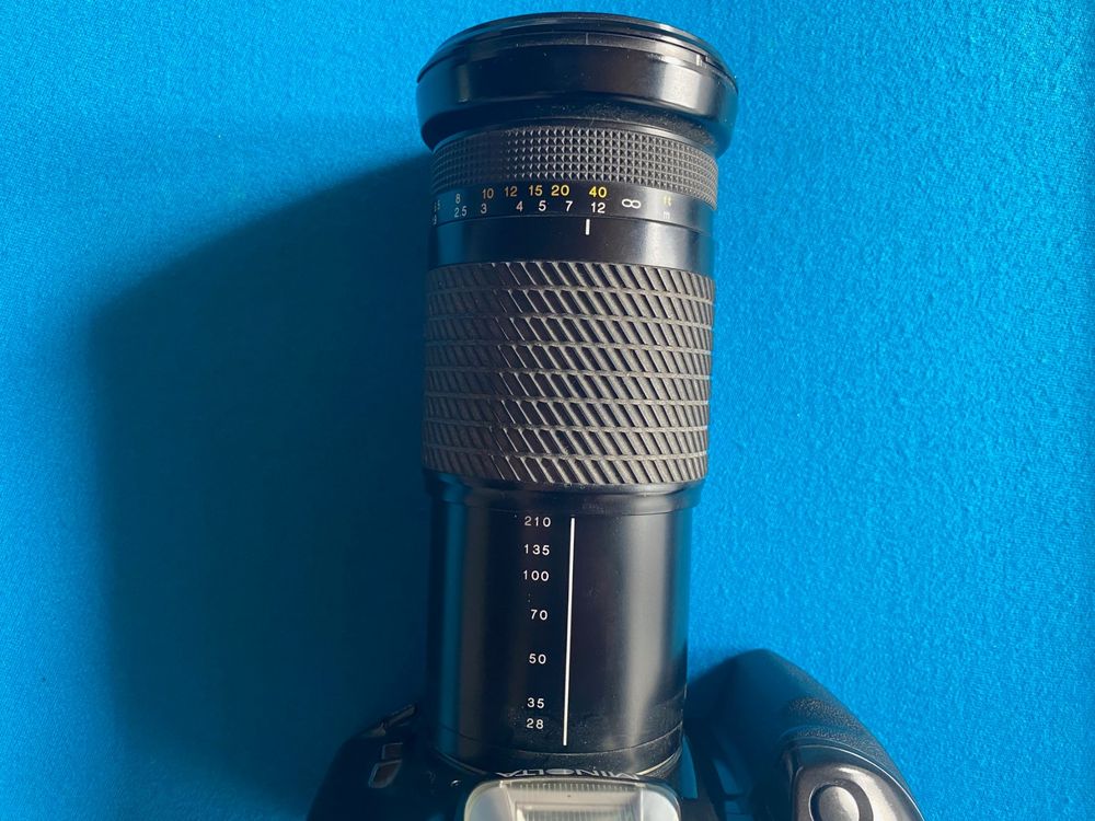 Minolta Fotocamera: Minolta Dynax 300si - Analoge Spiegelreflexkamera – Usato da Küttigen venduto da Andyli 3