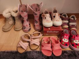 Gebrauchte Kinderschuhe in Grösse 19-21 zu verkaufen!