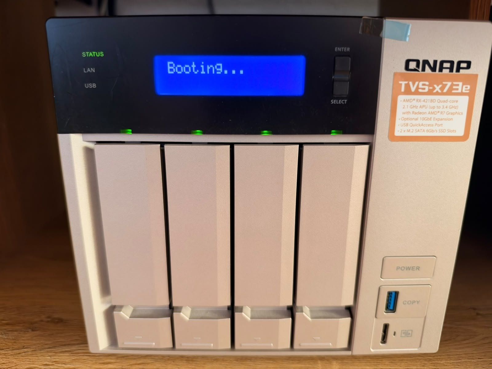 Qnap Server: QNAP TVS-473e defekt – Usato da Dietikon venduto da MisoB 1