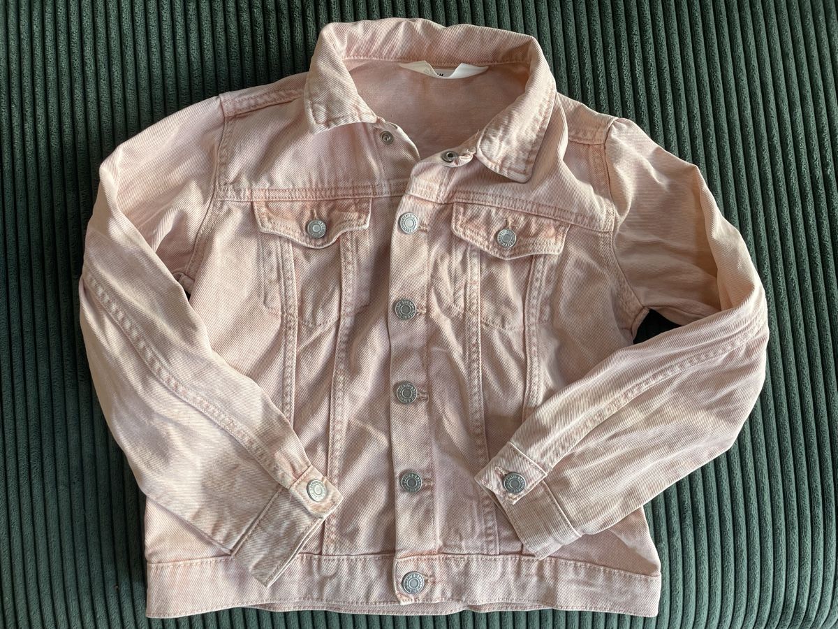 H&M Jacken & Mäntel: Schöne Jeans Jacke von H&M Gr. 134 – Gebraucht aus Recherswil von jafa74