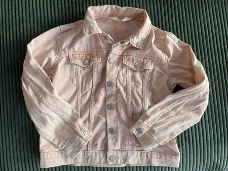 Schöne Jeans Jacke von H&M Gr. 134