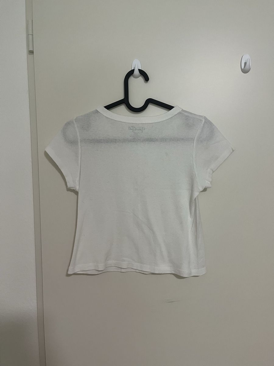 Brandy Melville Top: white brandy melville crop top – Nuovo (secondo la descrizione) da Füllinsdorf venduto da si.ja.35 2