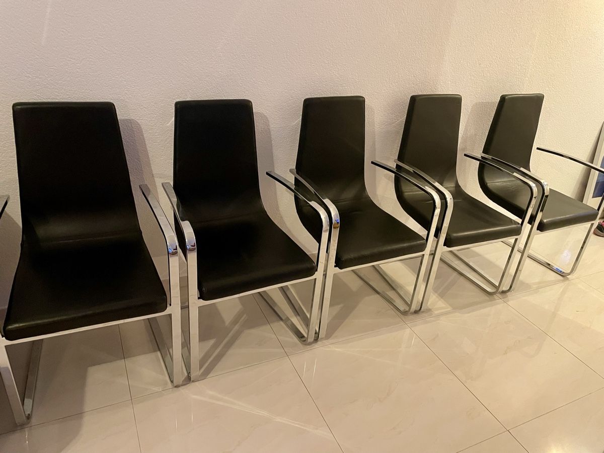 Calligaris Sedie: 5 calligaris chairs made in italy – Usato da Cheyres venduto da Gr33