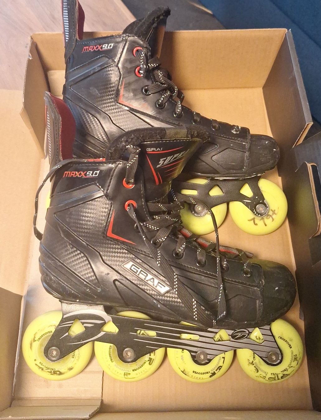 Pattini in linea & Pattini a rotelle: Graf Inline Skates MAXX 9.0 schwarz Grösse 41 – Usato da Rapperswil venduto da Goofy29