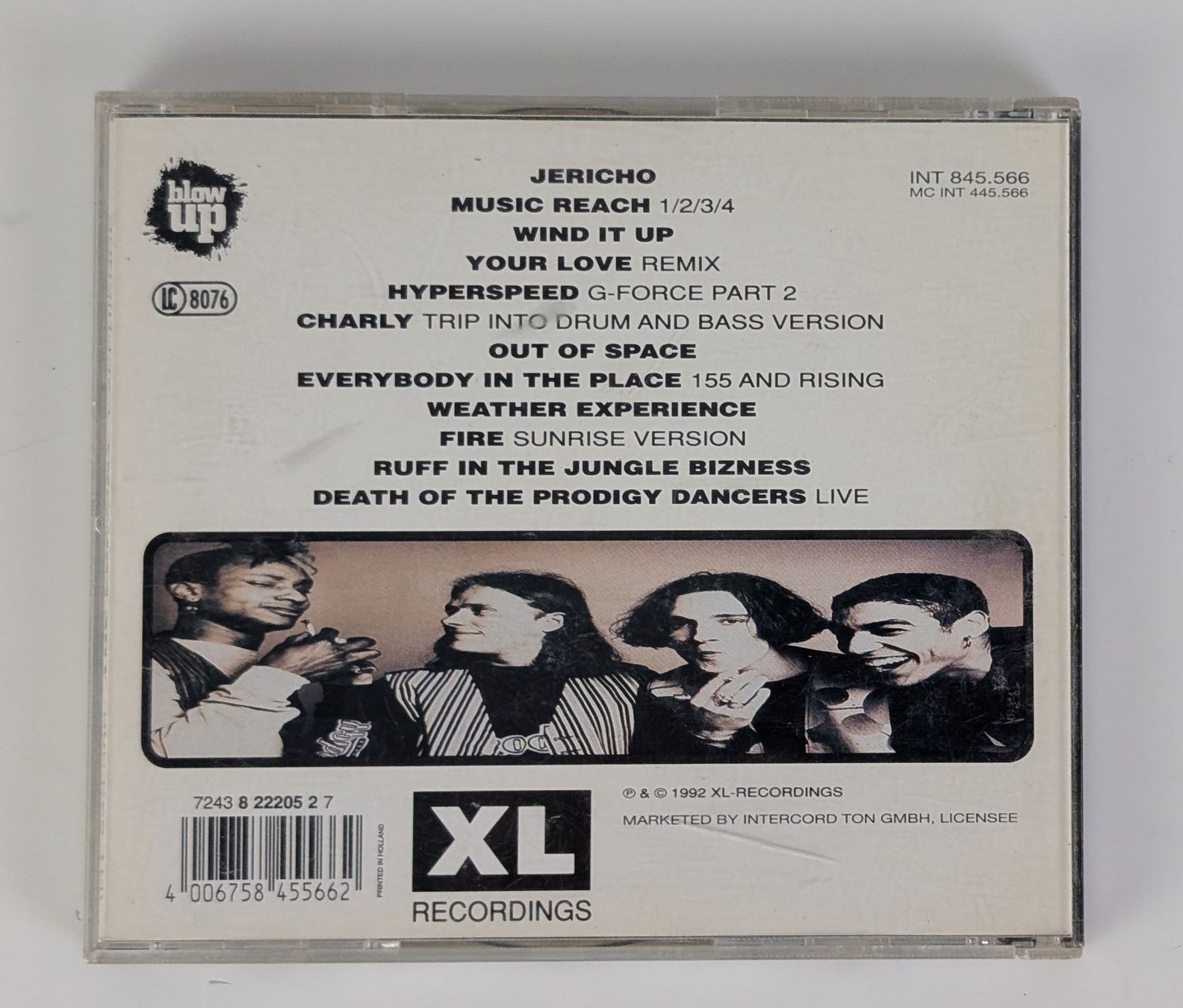 CDs: The Prodigy - Experience CD - Top - Selten! – Gebraucht aus Zürich von 1.Simon 1