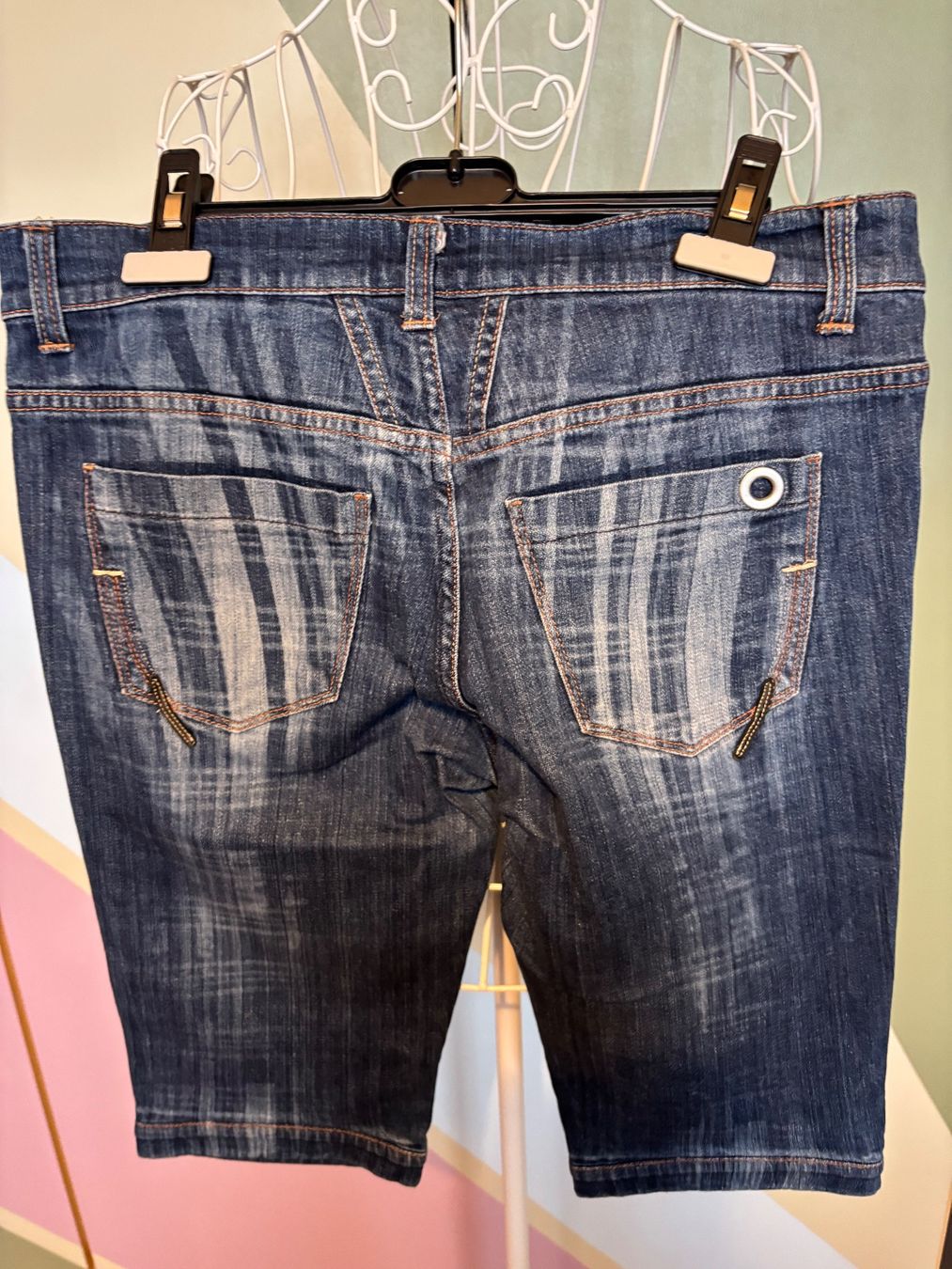 Girbaud Jeans: Bermuda jeans Marithe et Francois Girbaud – Usato da Murten venduto da Louis1954 1