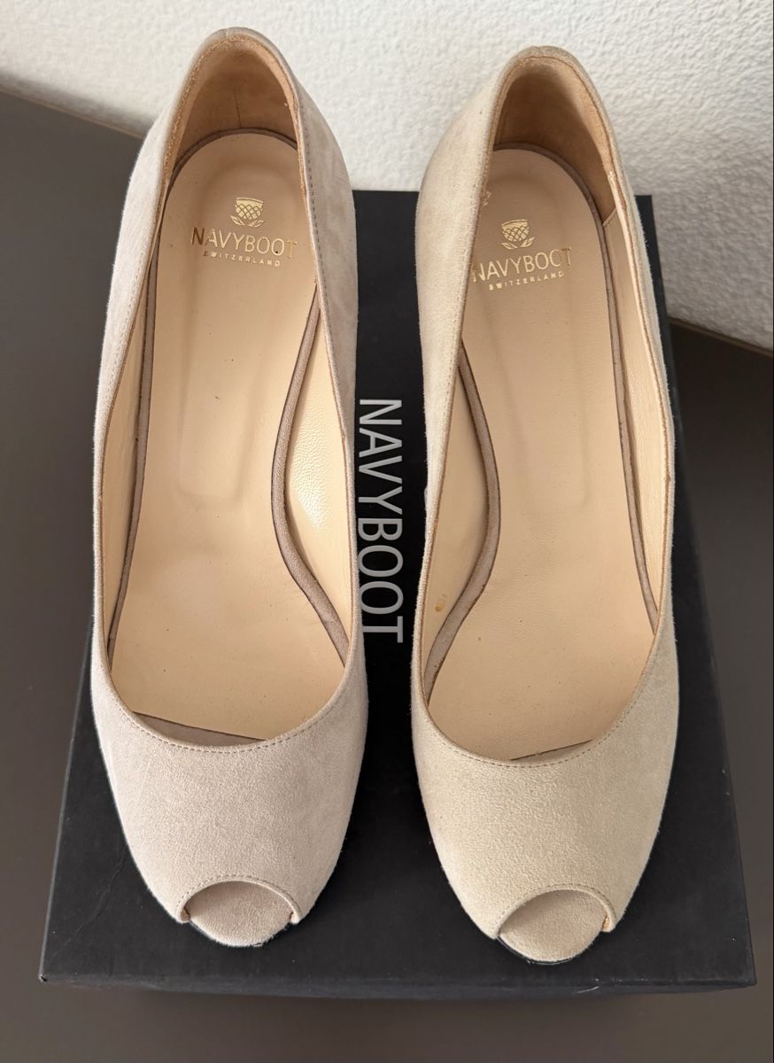 Scarpe da donna: Navyboot Pumps Grösse 38 – Usato da Bern venduto da Olenush 1