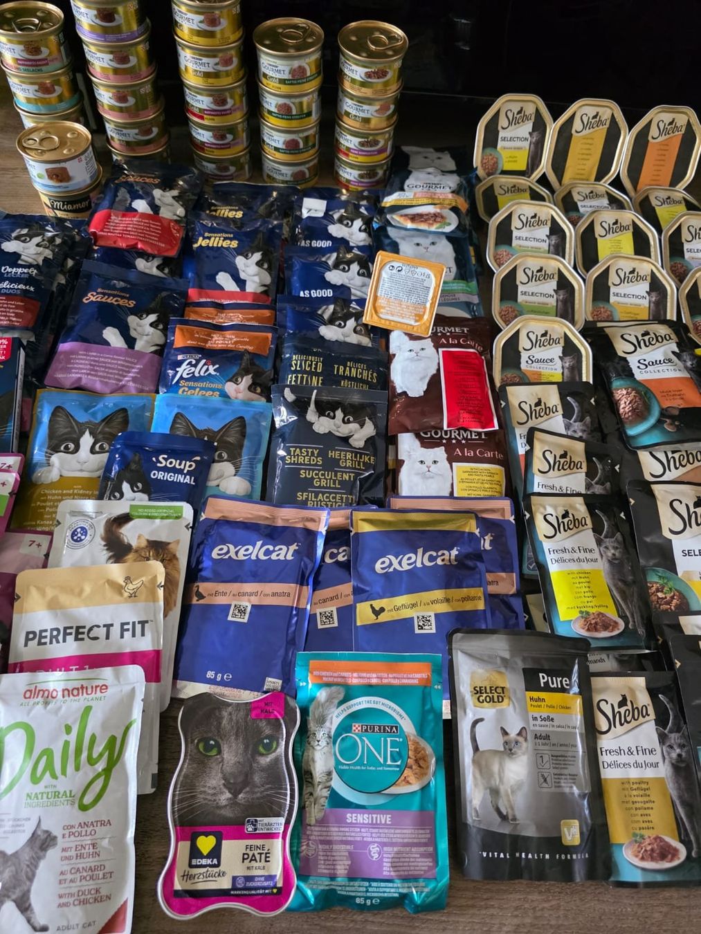 Nourriture: Katzenfutter Multipackung Nassfutter verschiedene Marken neu – Neuf (Voir description) à Sattel par singlespeed101 3