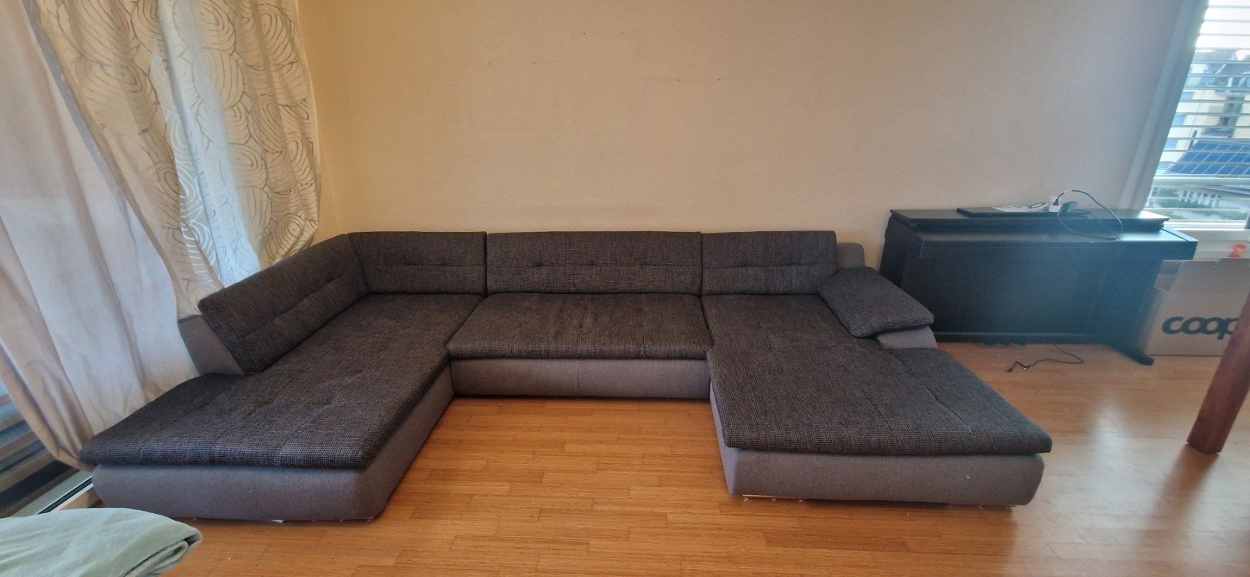 Divani: Sofa U-Form dunkelgrau mit Bettfunktion, 3-teilig – Usato da Wetzikon venduto da vicki88 1