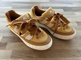 Adidas Adimatic Grösse 8, neuwertig
