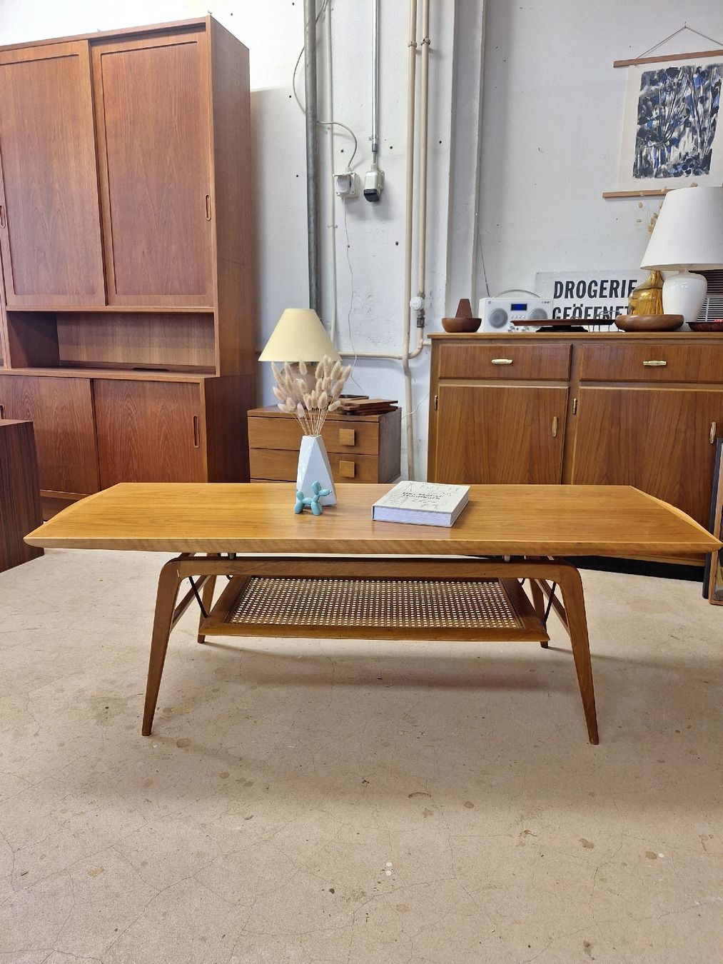 Tavoli: Mid Century Couchtisch, Vintage, Nussbaum – Usato da Urtenen-Schönbühl venduto da Atelier21_bern 1
