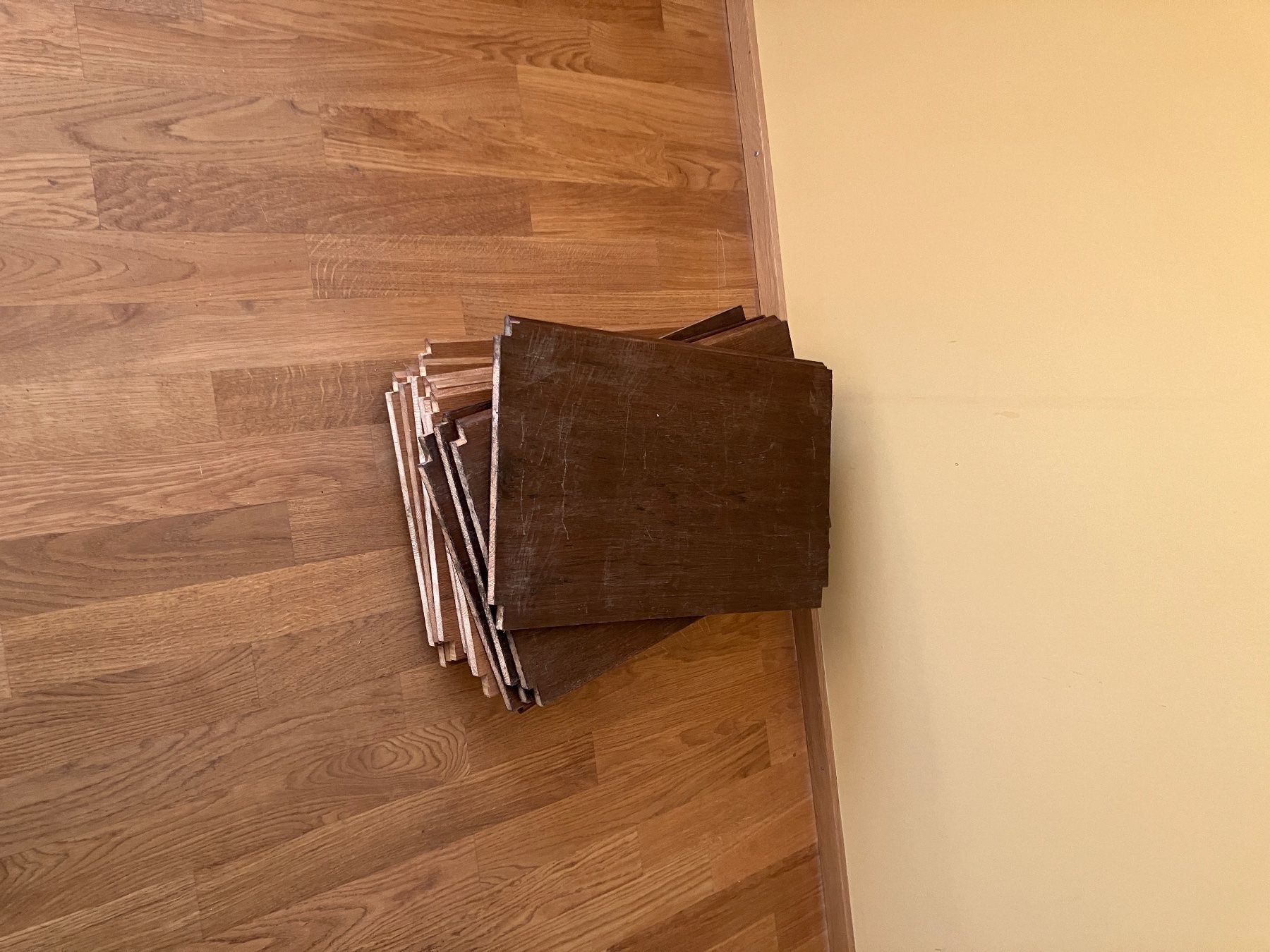Armadi: Antiker Schrank – Usato da Zürich venduto da Zuerifrosch 4