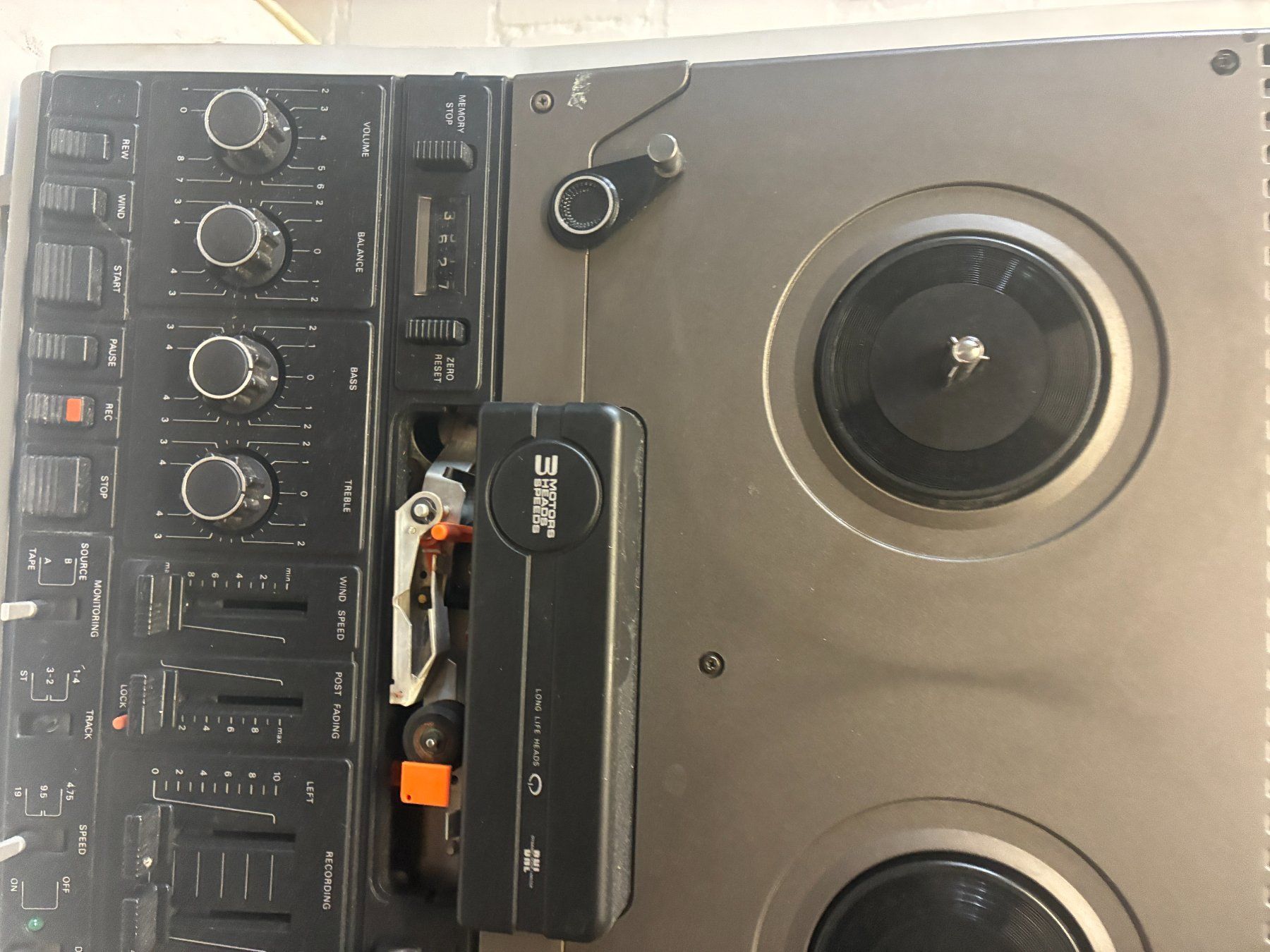 Philips Apparecchi a nastro: Tonbandgerät Philips N4506 – Difettoso da Thun venduto da hei_x2mr 2