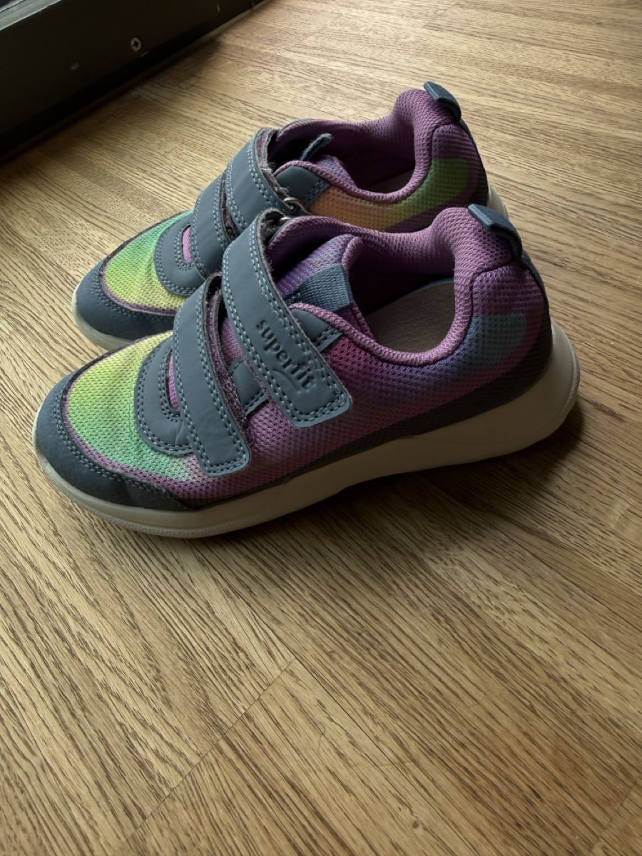 Superfit Scarpe per ragazzi: Superfit Kinder-Sneaker |Größe 30| – Usato da Kilchberg ZH venduto da nad_6dwp 1