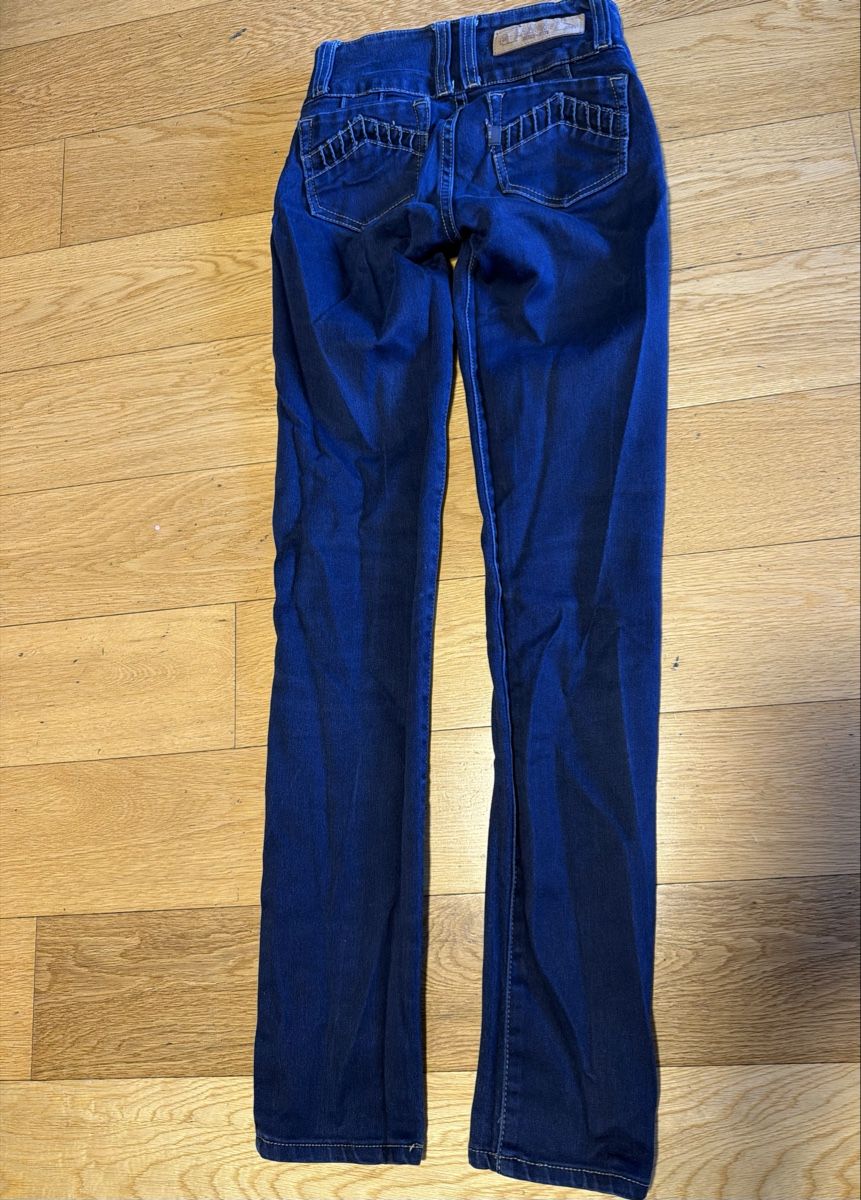Hosen: Jean taille 32-XS  – Gebraucht aus Thonex von TropicalPlantsCorner